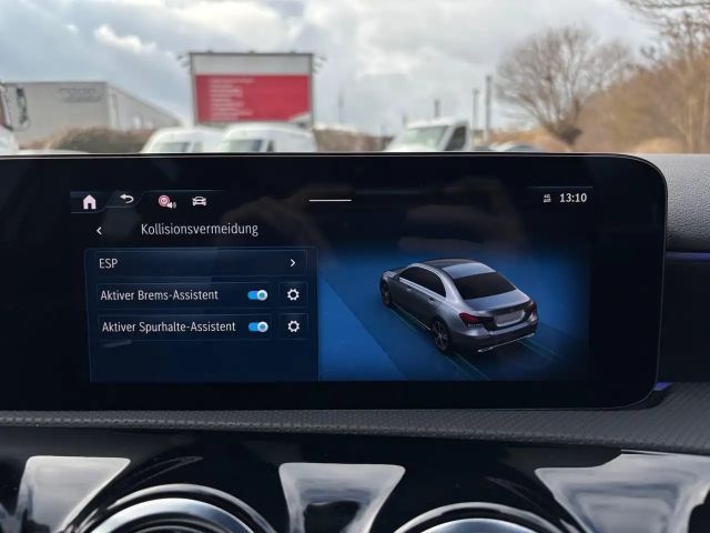 Mercedes-Benz A 200 AMG Line