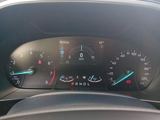 Ford Focus Cool & Connect