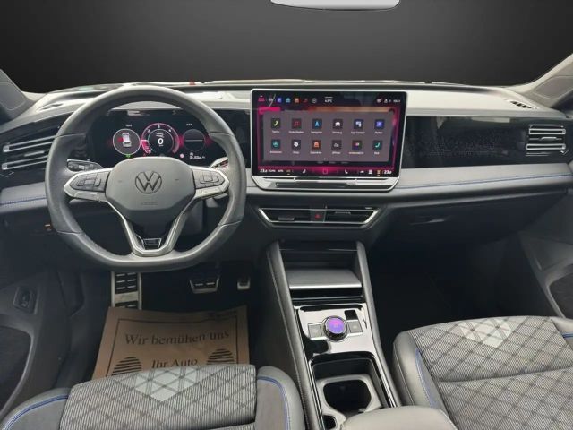 Volkswagen Tiguan 4Motion R-Line