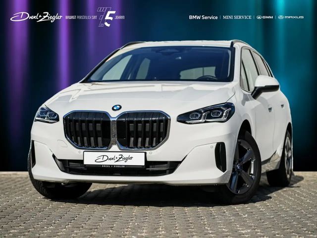 BMW 220 220i Active Tourer