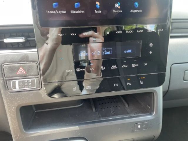 Hyundai Staria Trend