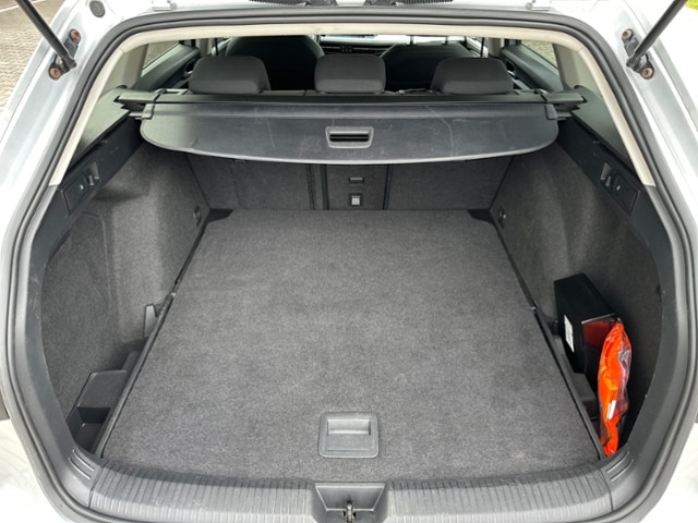 Volkswagen Golf 1.5 eTSI Golf VIII Variant