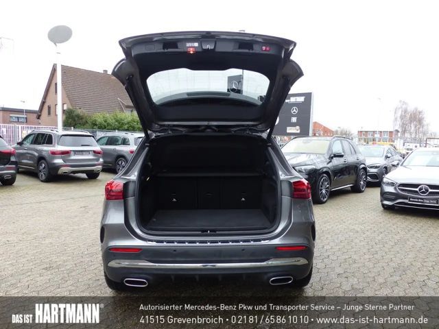 Mercedes-Benz GLA 200 AMG Line