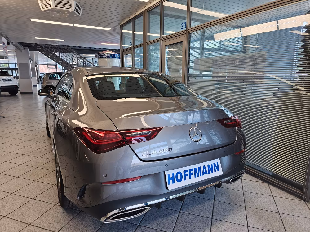 Mercedes-Benz CLA 200 AMG Line