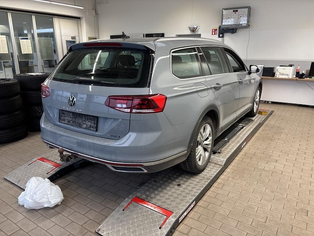 Volkswagen Passat 2.0 TDI AllTrack DSG Variant