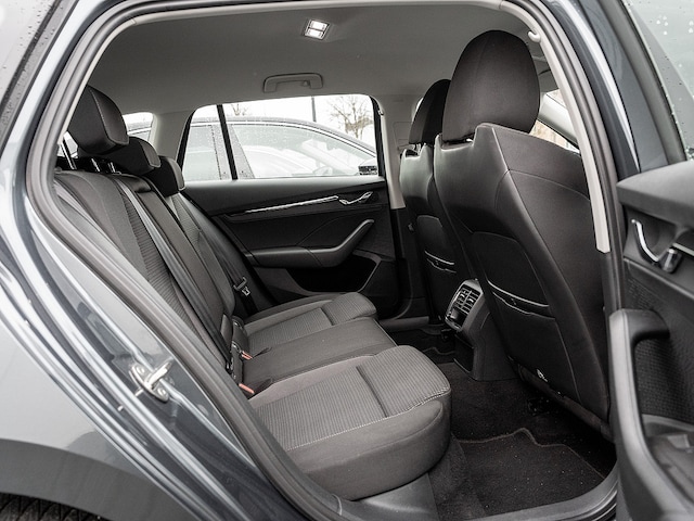 Skoda Octavia 1.5 TSI Ambition Combi