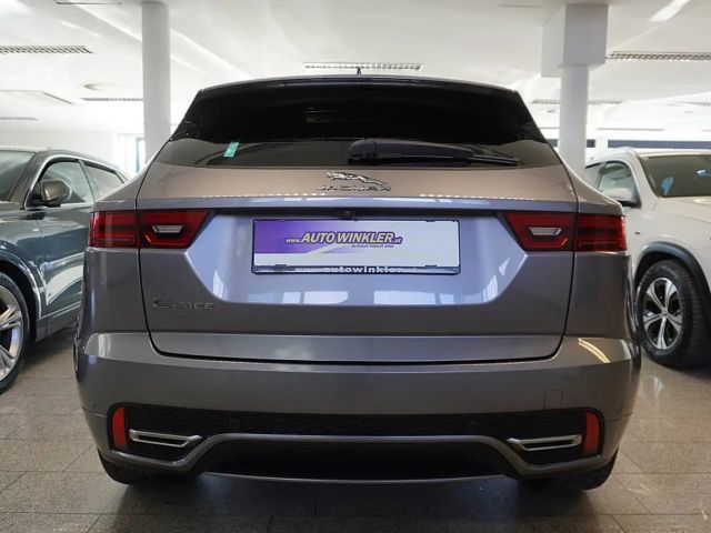 Jaguar E-Pace AWD P300e R-Dynamic SE