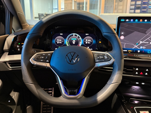 Volkswagen Golf Golf VIII Hybrid