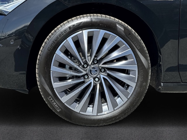 Skoda Superb 2.0 TDI Combi