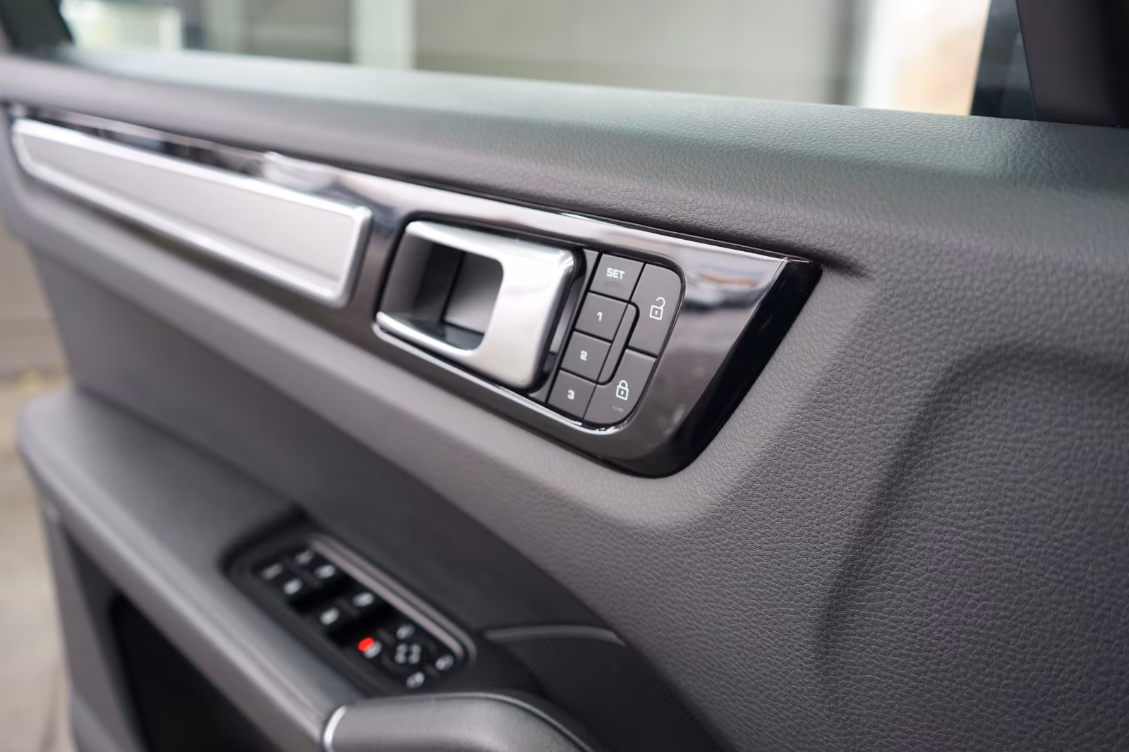 Porsche Cayenne Platinum Edition