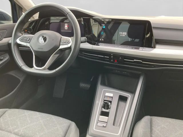 Volkswagen Golf 1.5 TSI DSG Life Variant