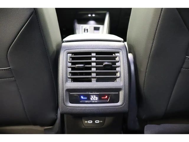 Volkswagen Golf 2.0 TDI DSG Golf VIII Variant