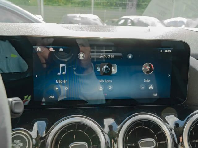 Mercedes-Benz GLA 180 Progressive