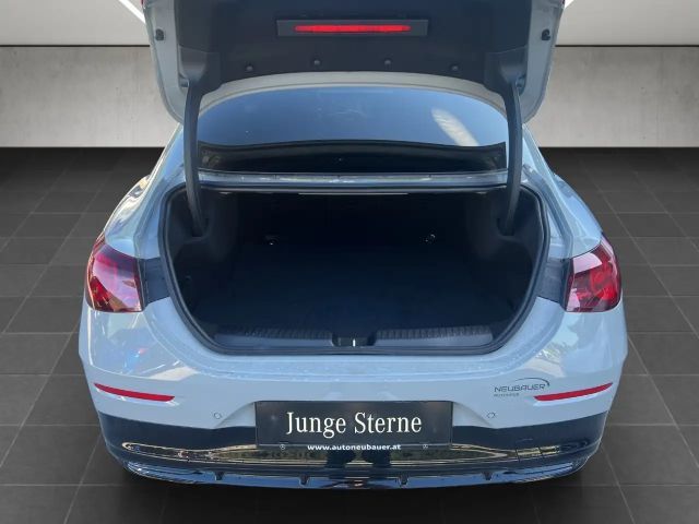 Mercedes-Benz CLA 350 4MATIC