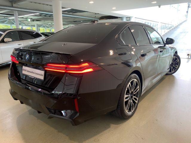 BMW i5 Sedan eDrive40