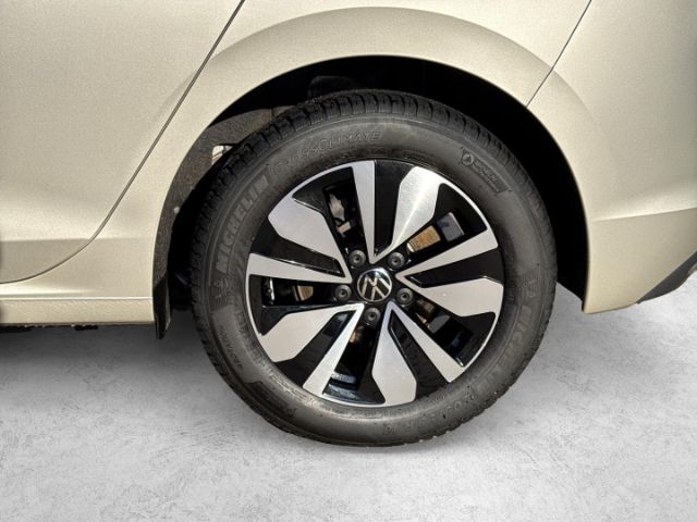 Volkswagen Golf 1.0 TSI Golf VIII Move