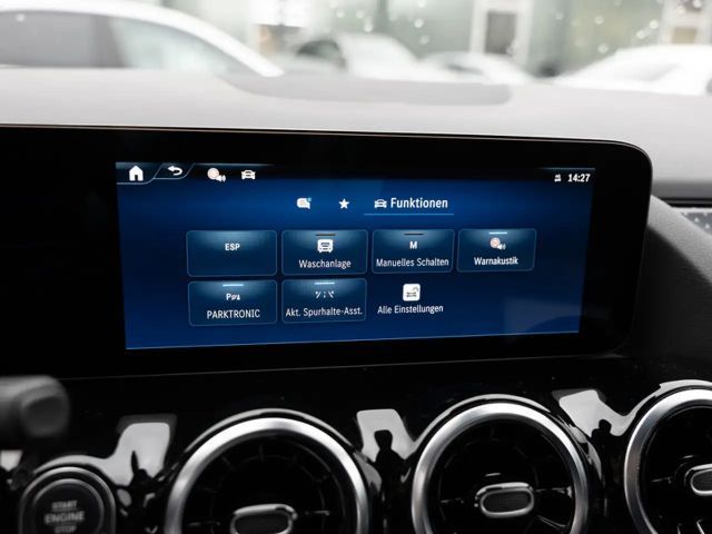 Mercedes-Benz GLA 180 Progressive