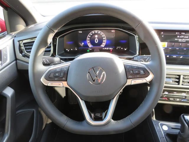 Volkswagen Taigo 1.0 TSI DSG R-Line