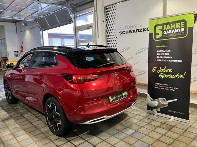 Opel Grandland X 1.2 Turbo