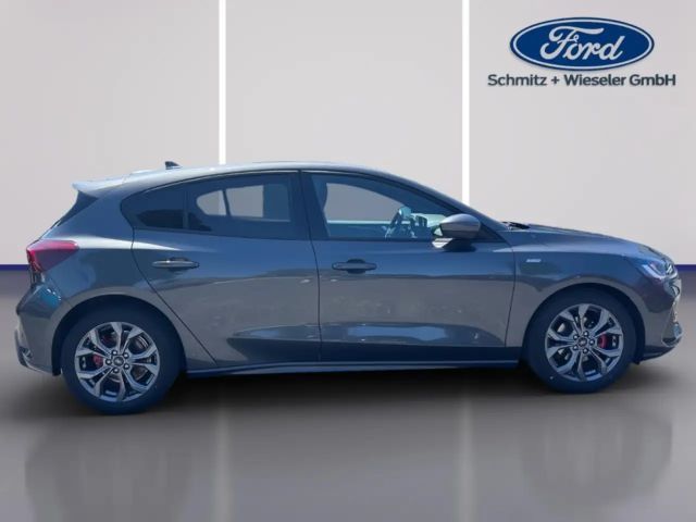 Ford Focus EcoBoost ST Line