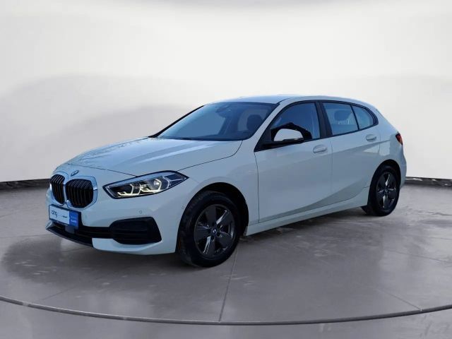 BMW 118 118i Advantage pakket Sedan