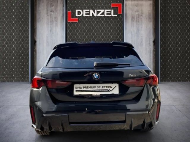 BMW 120 5-deurs Sedan