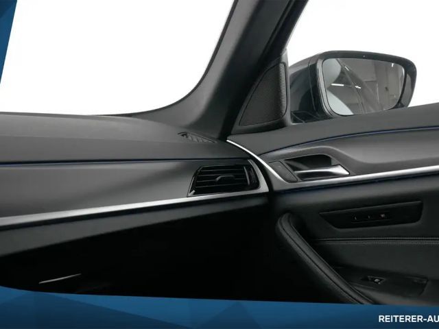 BMW 530 530e M-Sport xDrive