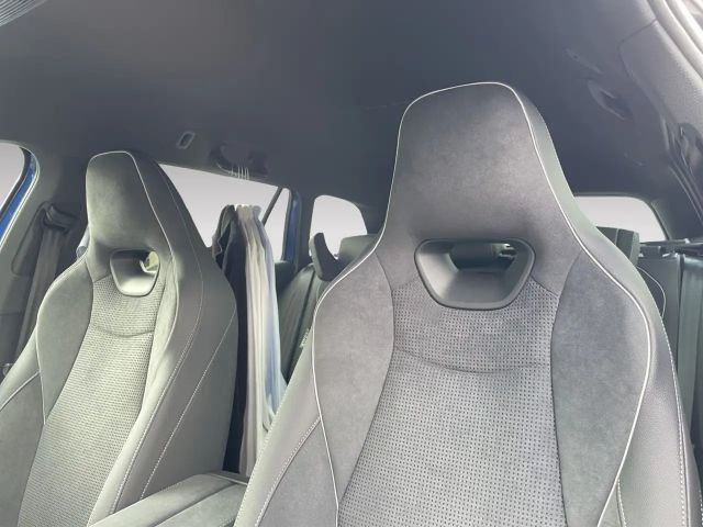 Skoda Superb 2.0 TSI 4x4 Combi Sportline