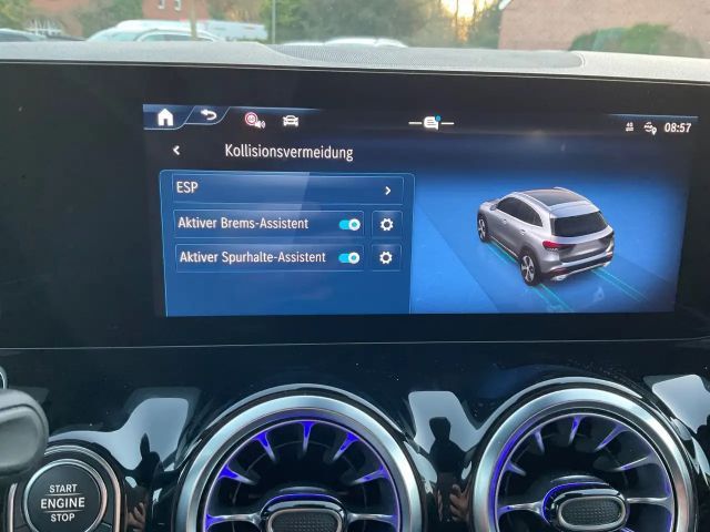 Mercedes-Benz GLA 200 AMG Line GLA 200 d