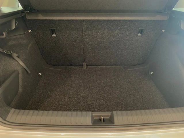 Skoda Kamiq Essence TSI