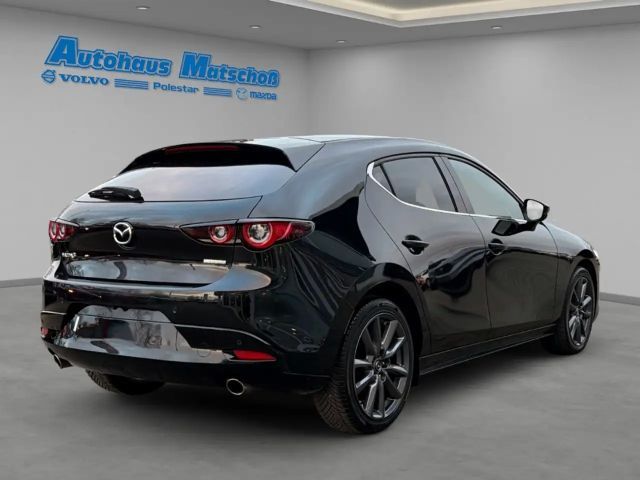Mazda 3 Exclusive-line SkyActiv