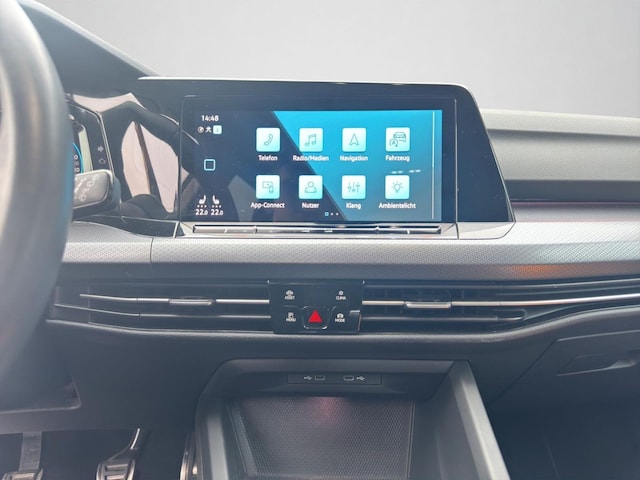 Volkswagen Golf 1.5 TSI Golf VIII Plus