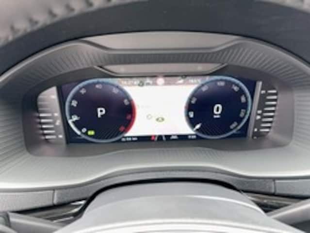 Skoda Karoq 1.5 TSI Selection