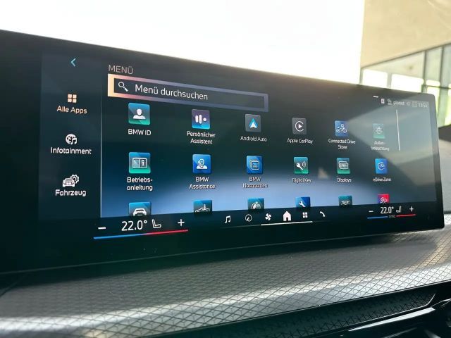 BMW 330 330e M-Sport Touring