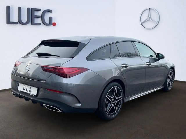 Mercedes-Benz CLA 200 AMG Line Shooting Brake