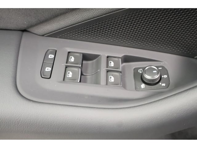 Volkswagen Passat 2.0 TDI R-Line Variant