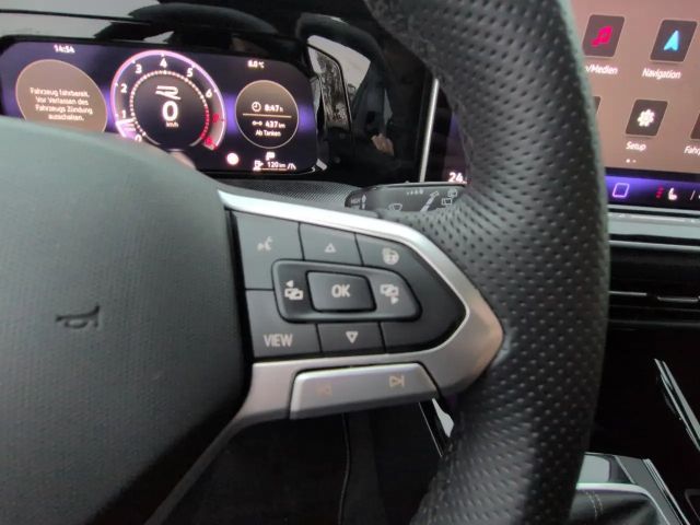 Volkswagen Golf 1.5 TSI Golf VIII R-Line