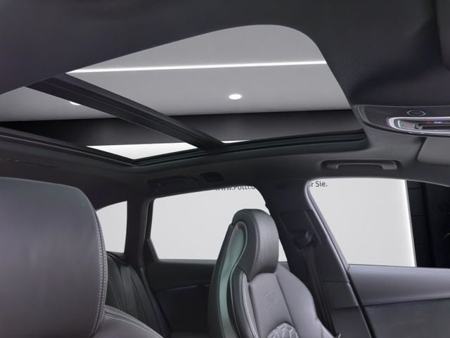 Audi RS4 Avant Quattro