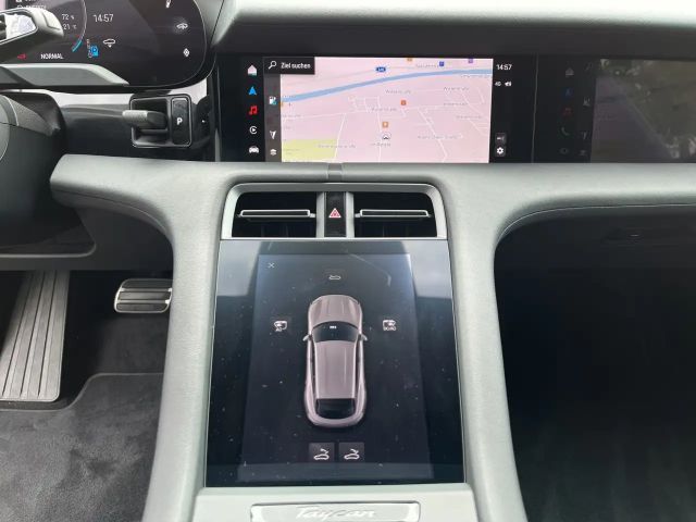 Porsche Taycan 4 Cross Turismo