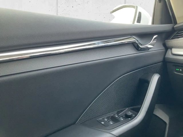 Skoda Octavia 2.0 TDI Combi Style Style