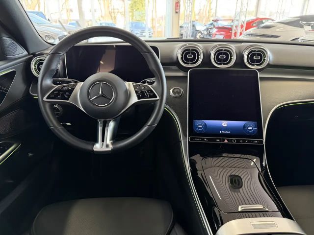 Mercedes-Benz C 200 C 200 d Sedan