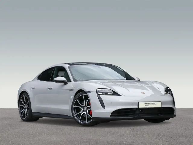 Porsche Taycan 4S