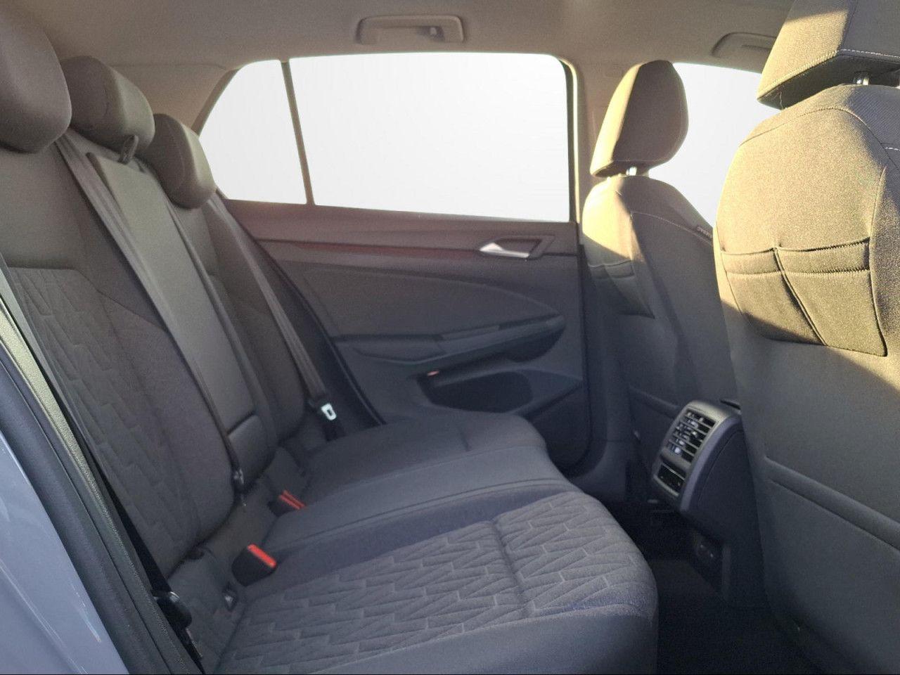 Volkswagen Golf 1.5 TSI Golf VIII Life