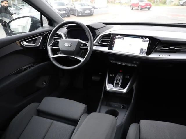 Audi Q4 e-tron 45 LED Navi+ AHK Sportsitze LM19