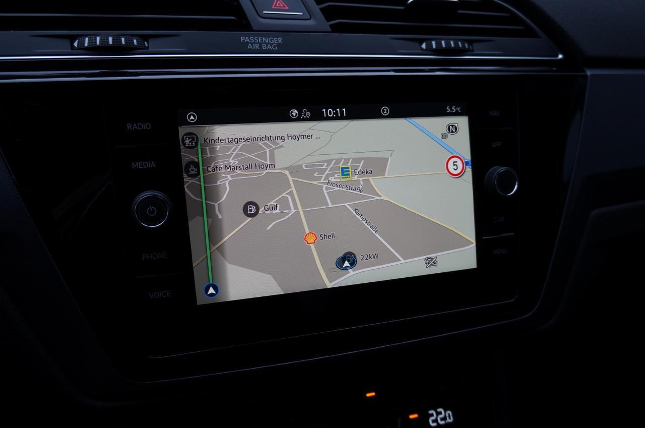 Volkswagen Touran 1.5 TSI DSG R-Line