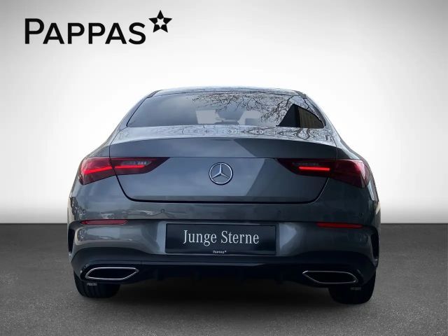 Mercedes-Benz CLA 200 AMG Line CLA 200 d Coupé
