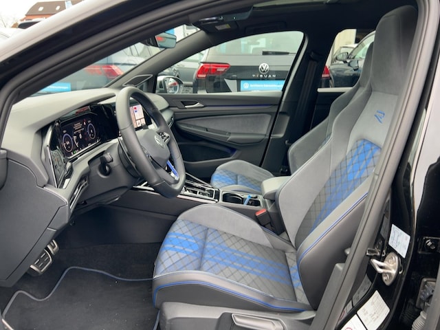 Volkswagen Golf 2.0 TSI DSG Golf VIII