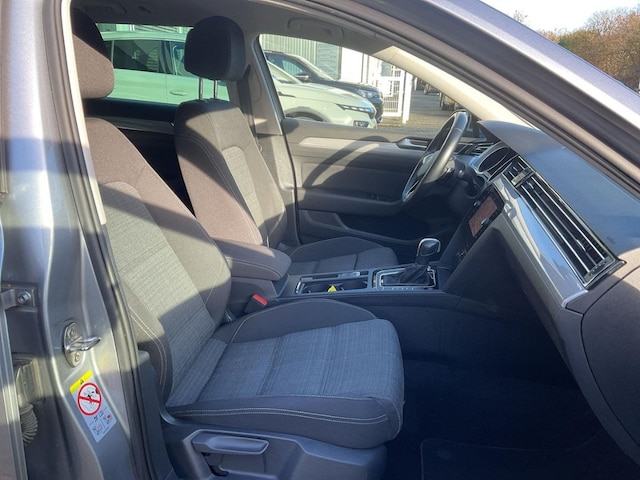 Volkswagen Passat 2.0 TDI Business DSG Variant