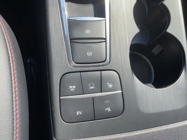 Ford Kuga Plug in Hybrid ST Line X