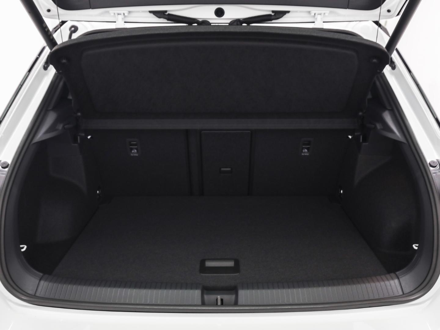 Volkswagen T-Roc 1.5 TSI DSG IQ.Drive R-Line